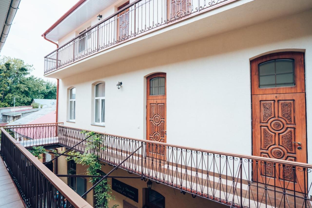 Wonderful Flat On City Center أوزهورود المظهر الخارجي الصورة