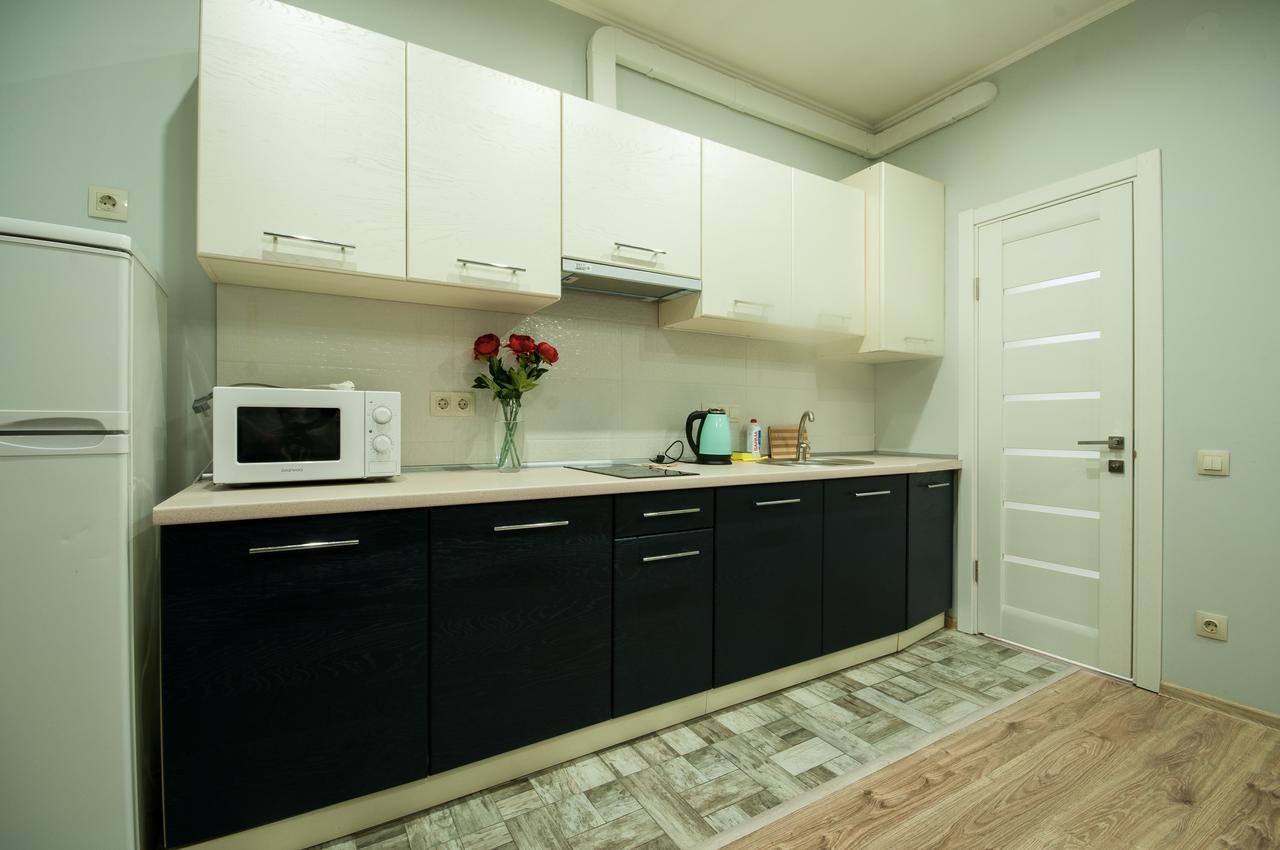 Wonderful Flat On City Center أوزهورود المظهر الخارجي الصورة